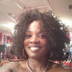 Meet your Posher, Latrina